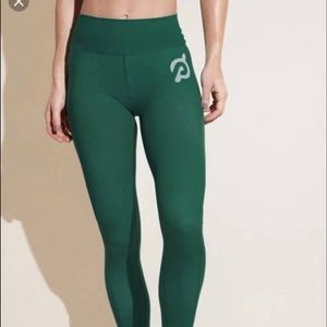 Peloton Emerald scalloped hem leggings